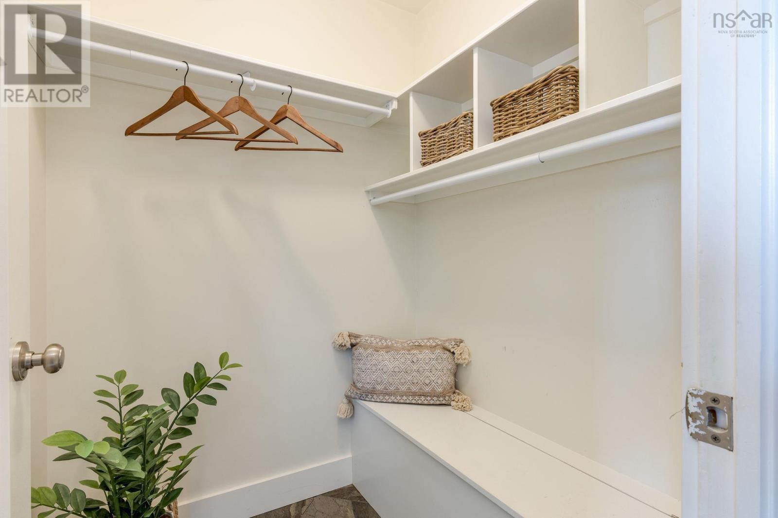 18 Larkview Terrace