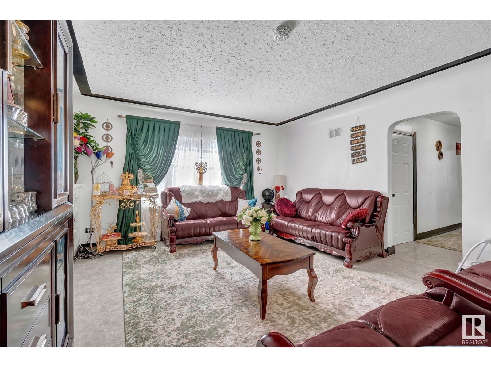 11306 109A AV NW