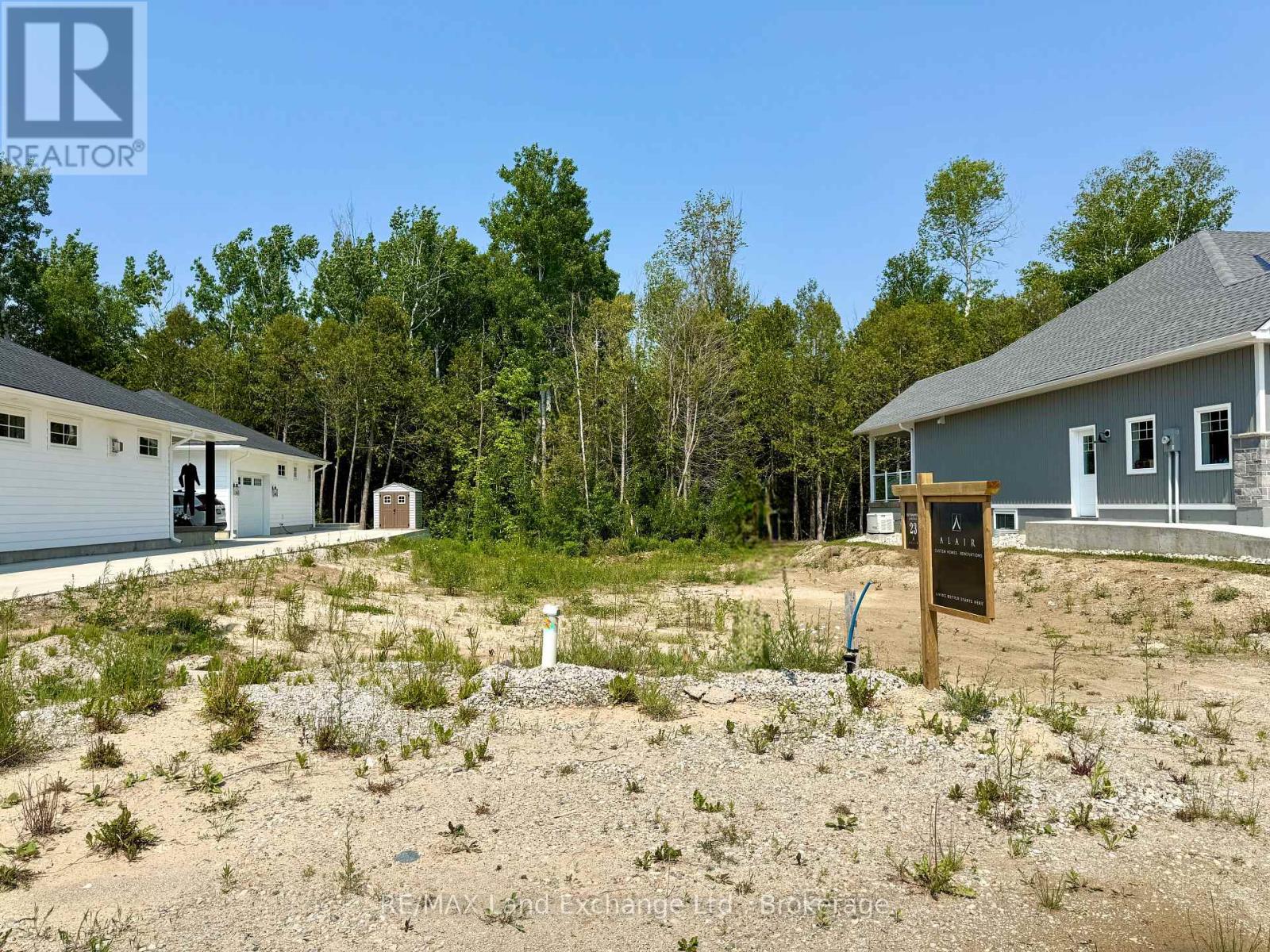 17 LAKEFOREST DRIVE
