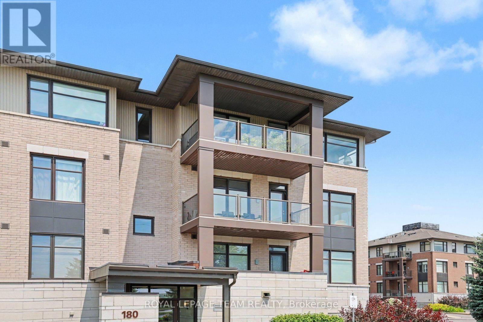 304 - 180 GUELPH PRIVATE