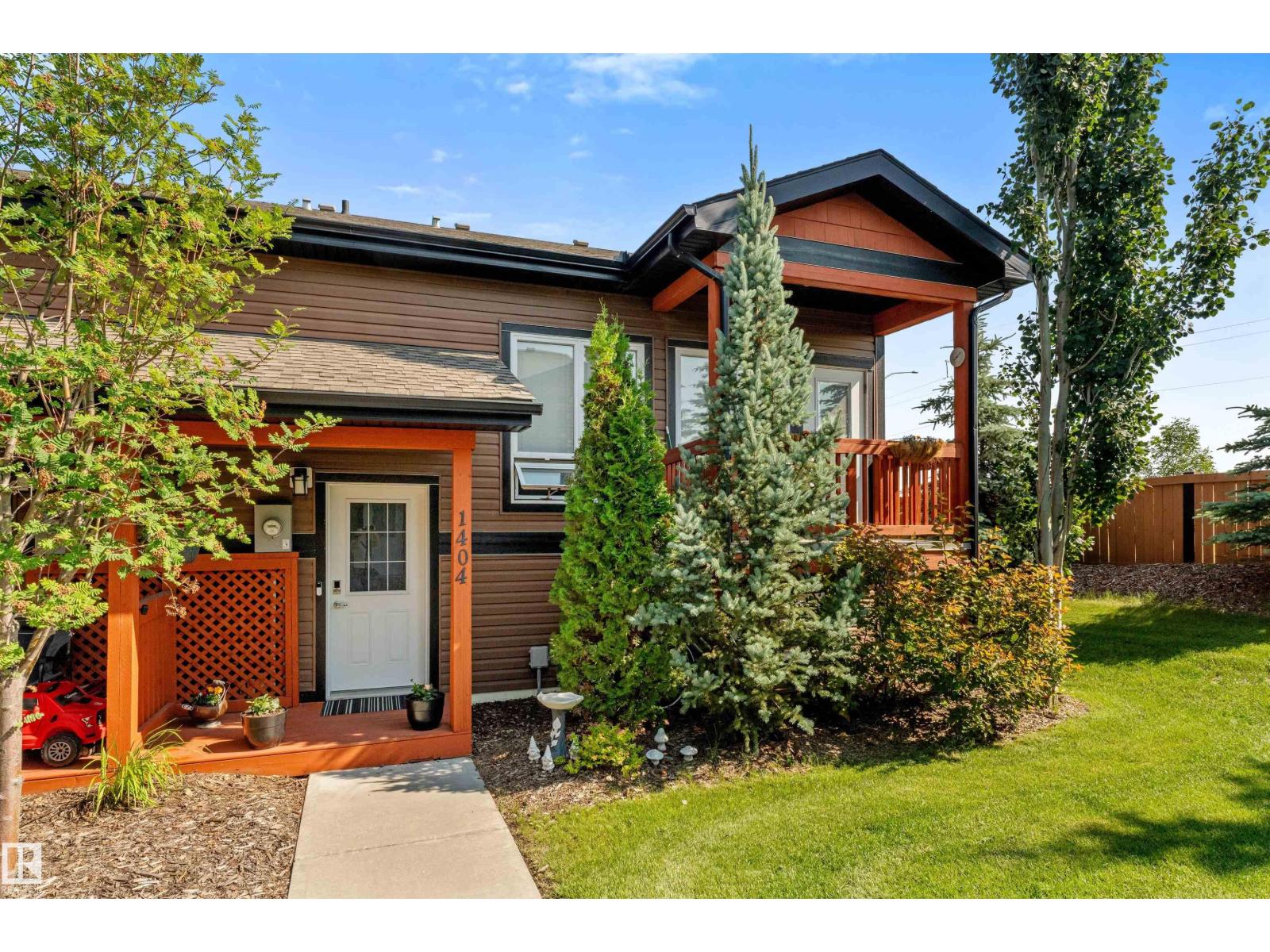 1404 GRAYBRIAR GR