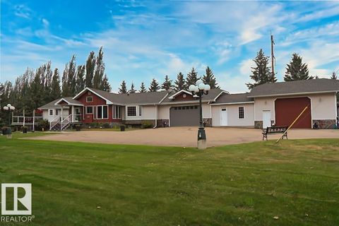 150 WEST RAILWAY ST NW Edmonton AB T6T1J1