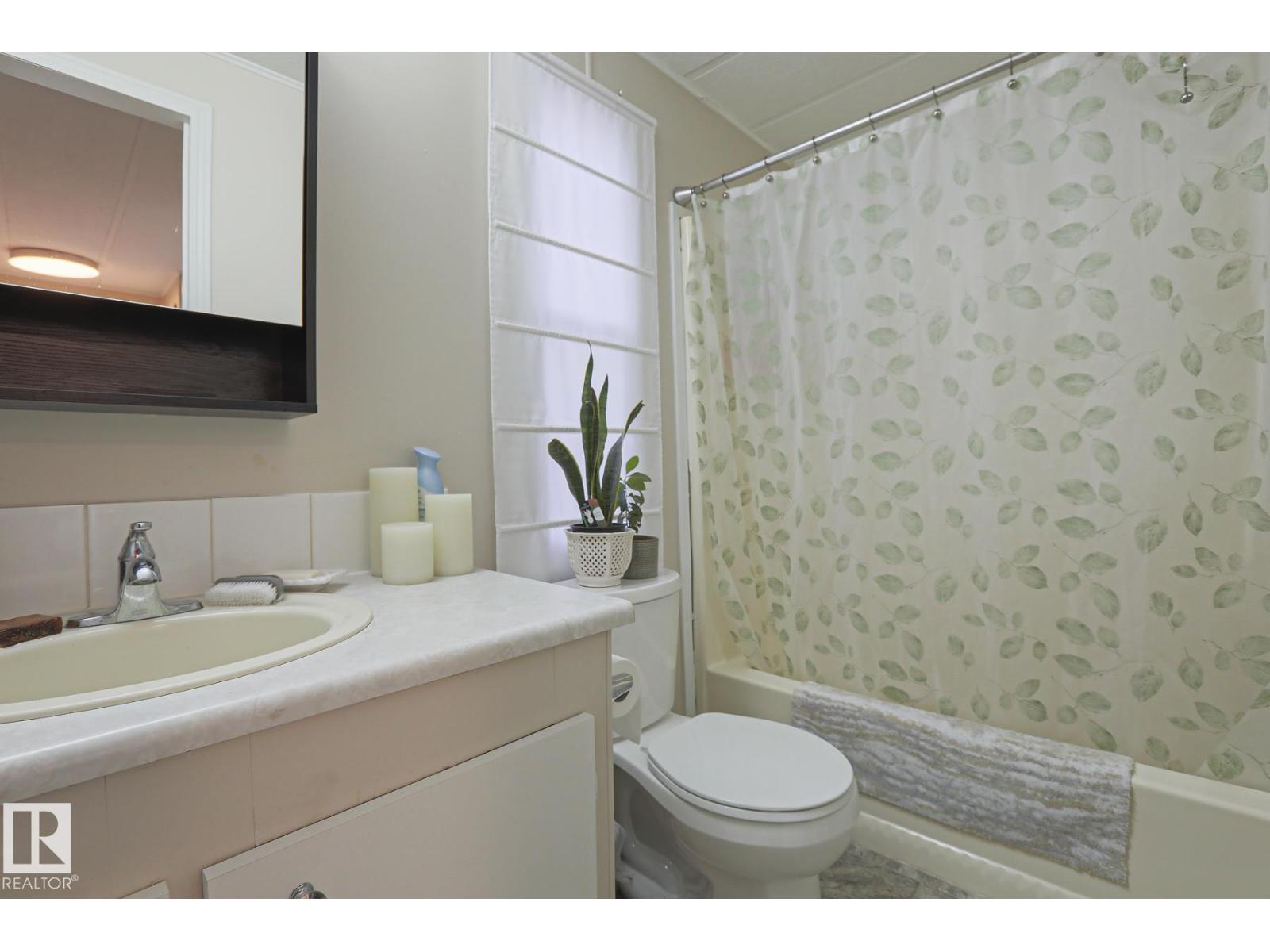 43 Maple Ridge DR NW