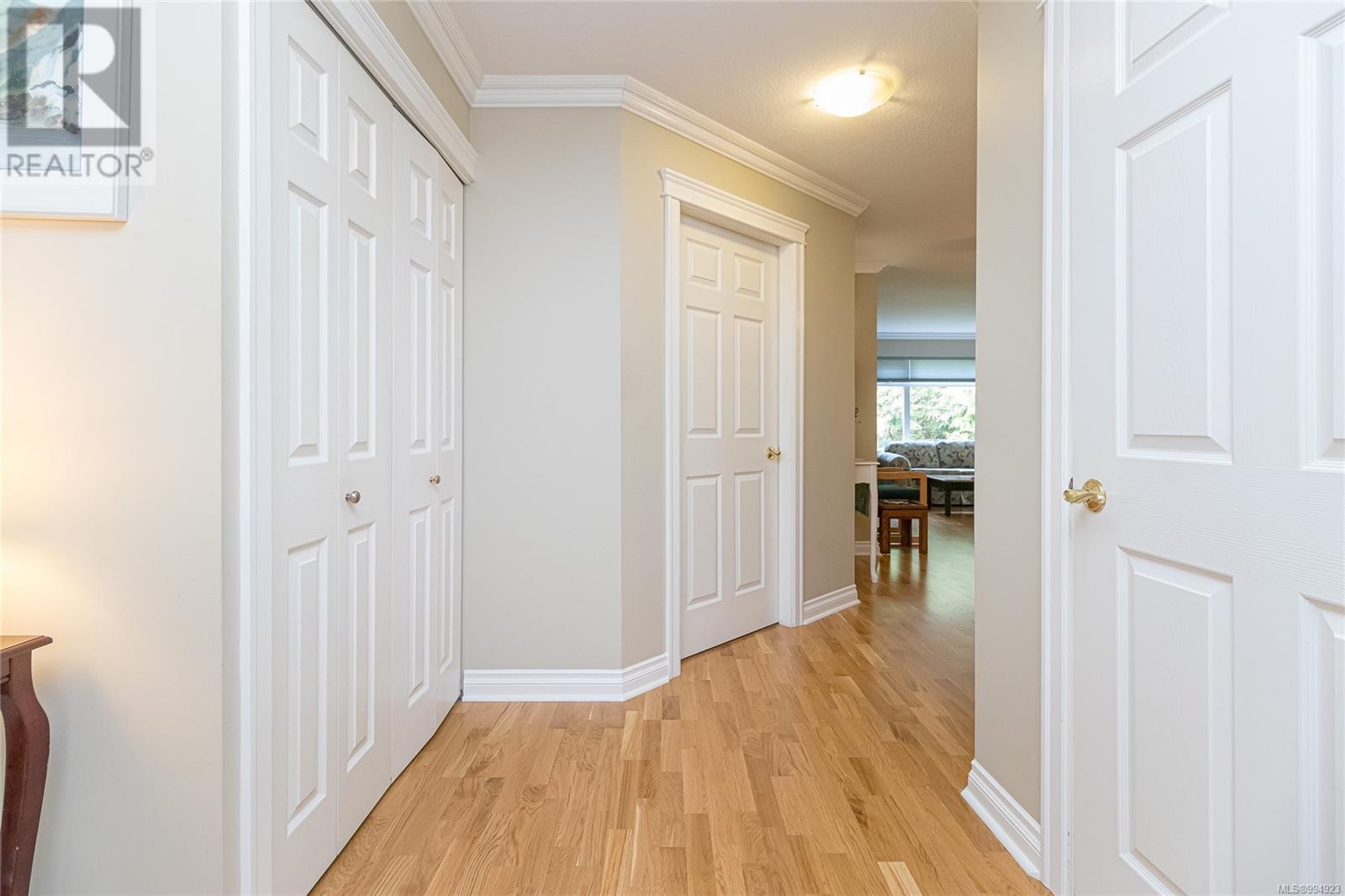 101 2777 Barry Rd