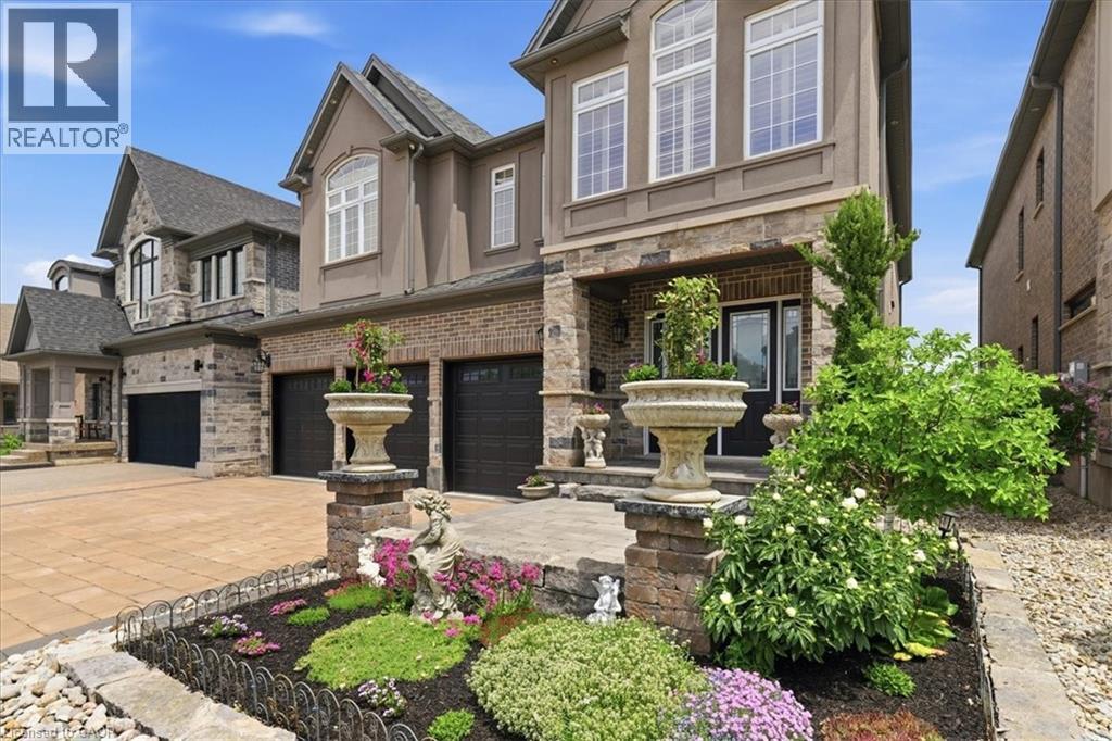 550 BRITTANIA Crescent