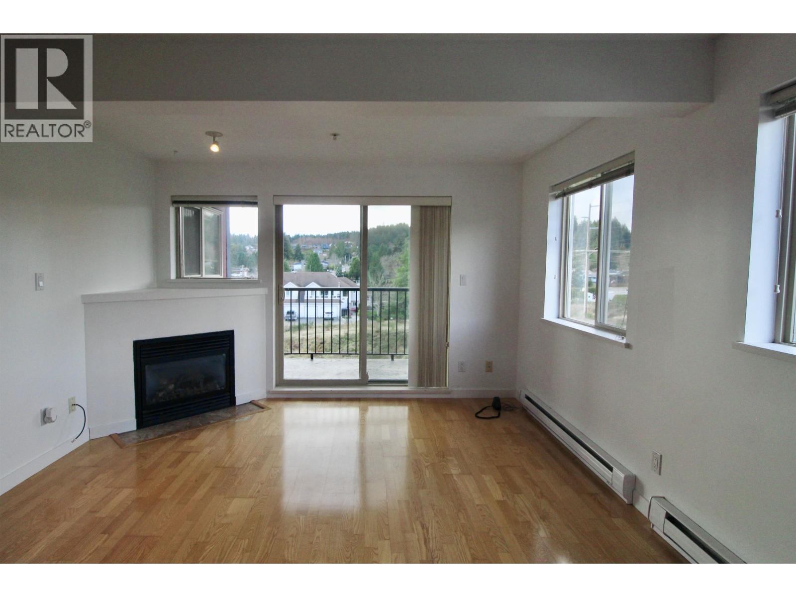 308 5631 INLET AVENUE