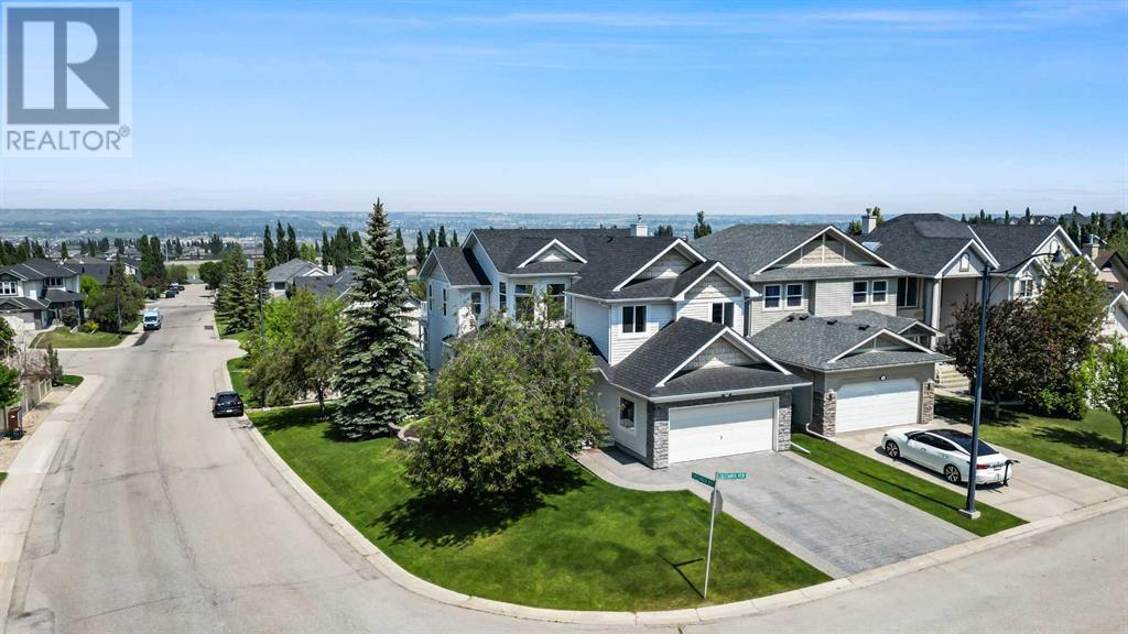 85 Cresthaven View SW