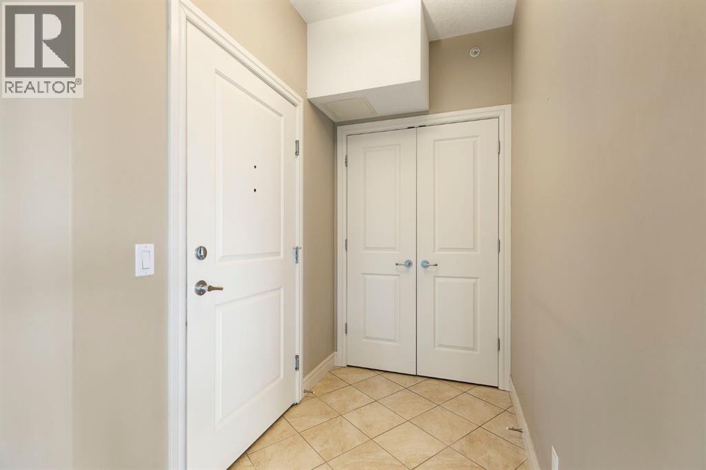 2444, 2330 Fish Creek Boulevard SW