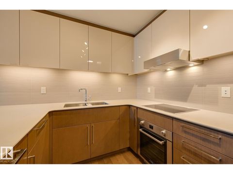 #3306 10360 102 ST NW Edmonton AB T5J0K6