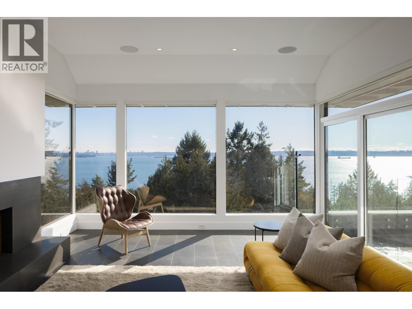 3460 ROCKVIEW PLACE