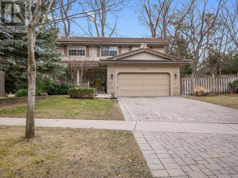 1601 CALUMET PLACE Mississauga (Lorne Park) ON L5J3B1