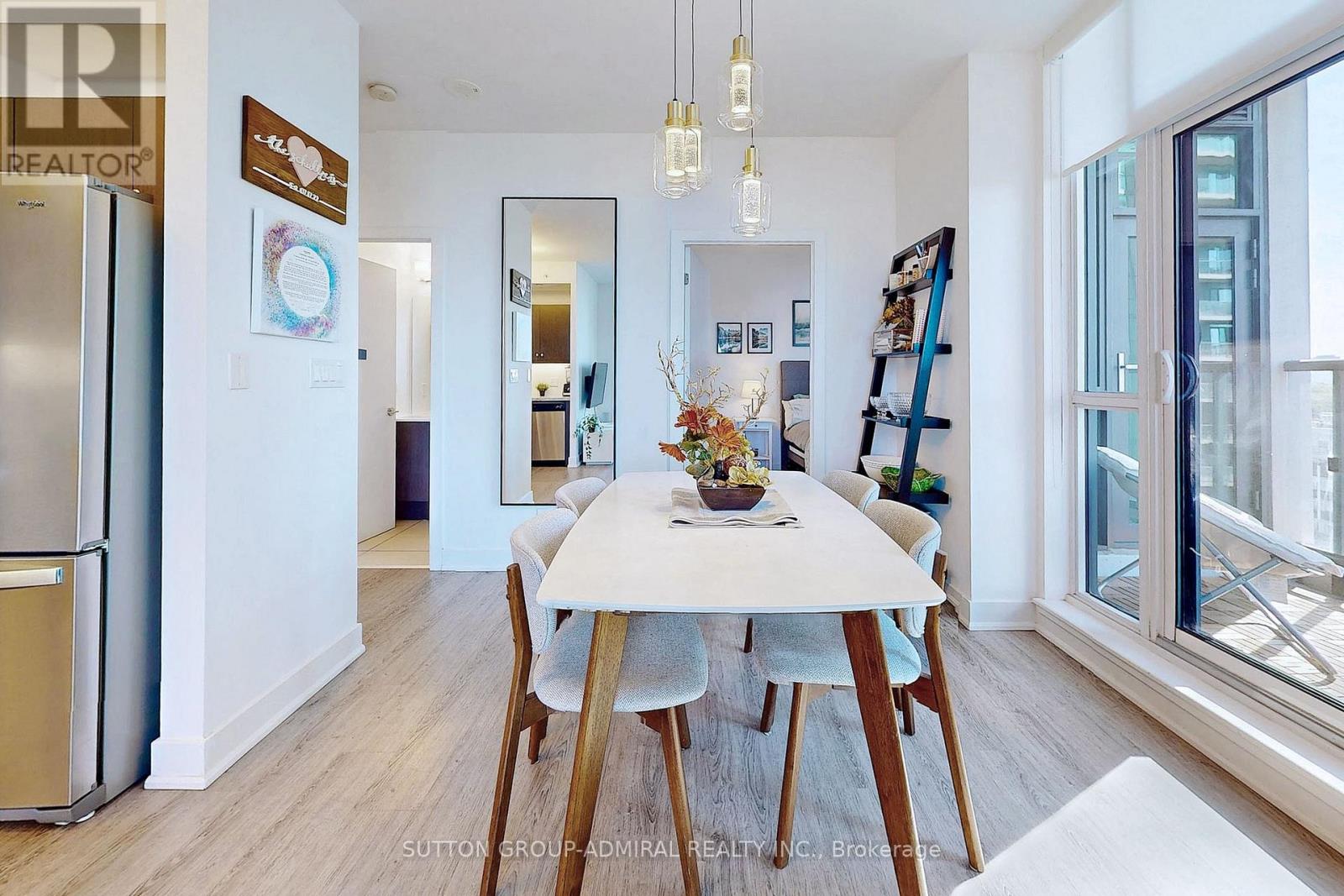 907 - 1486 BATHURST STREET