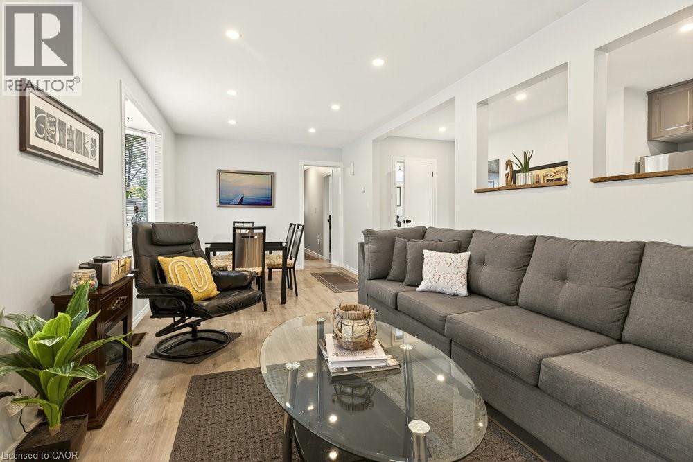 259 METCALFE Street N