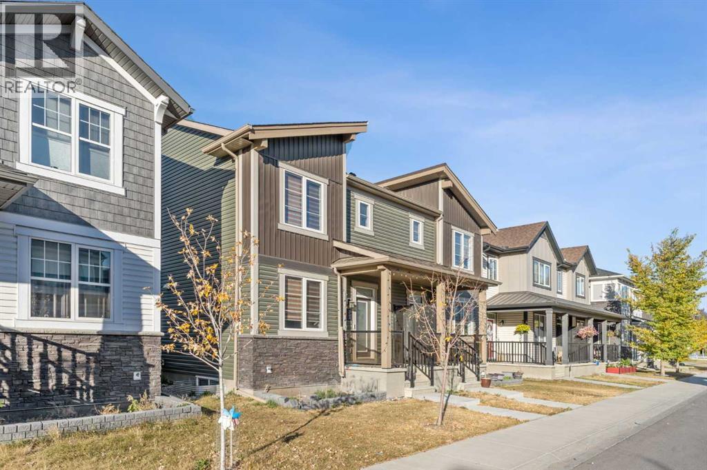 223 Carrington Circle NW