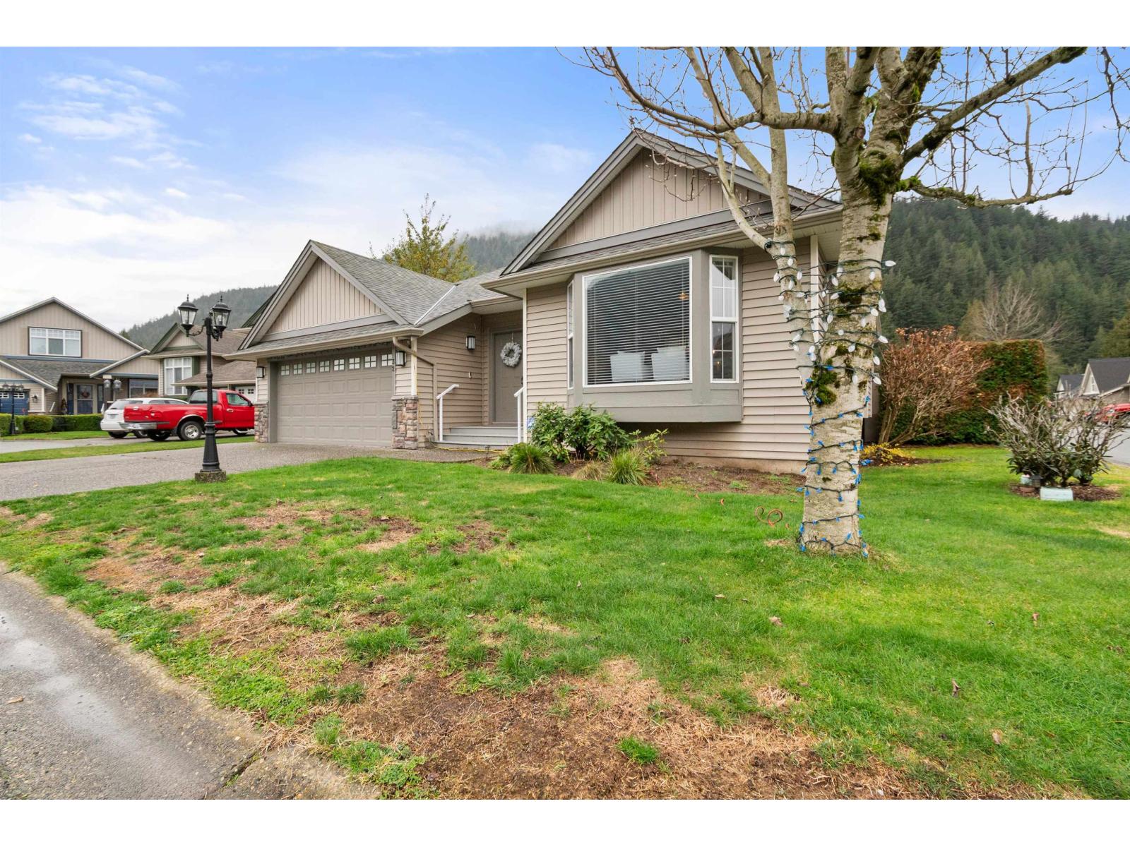 32 349 WALNUT AVENUE|Harrison Hot Springs