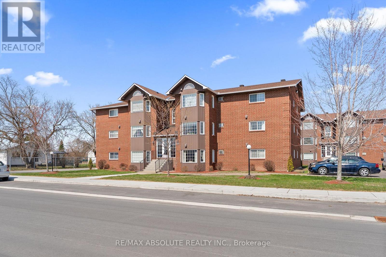 2A - 85 EDEY STREET