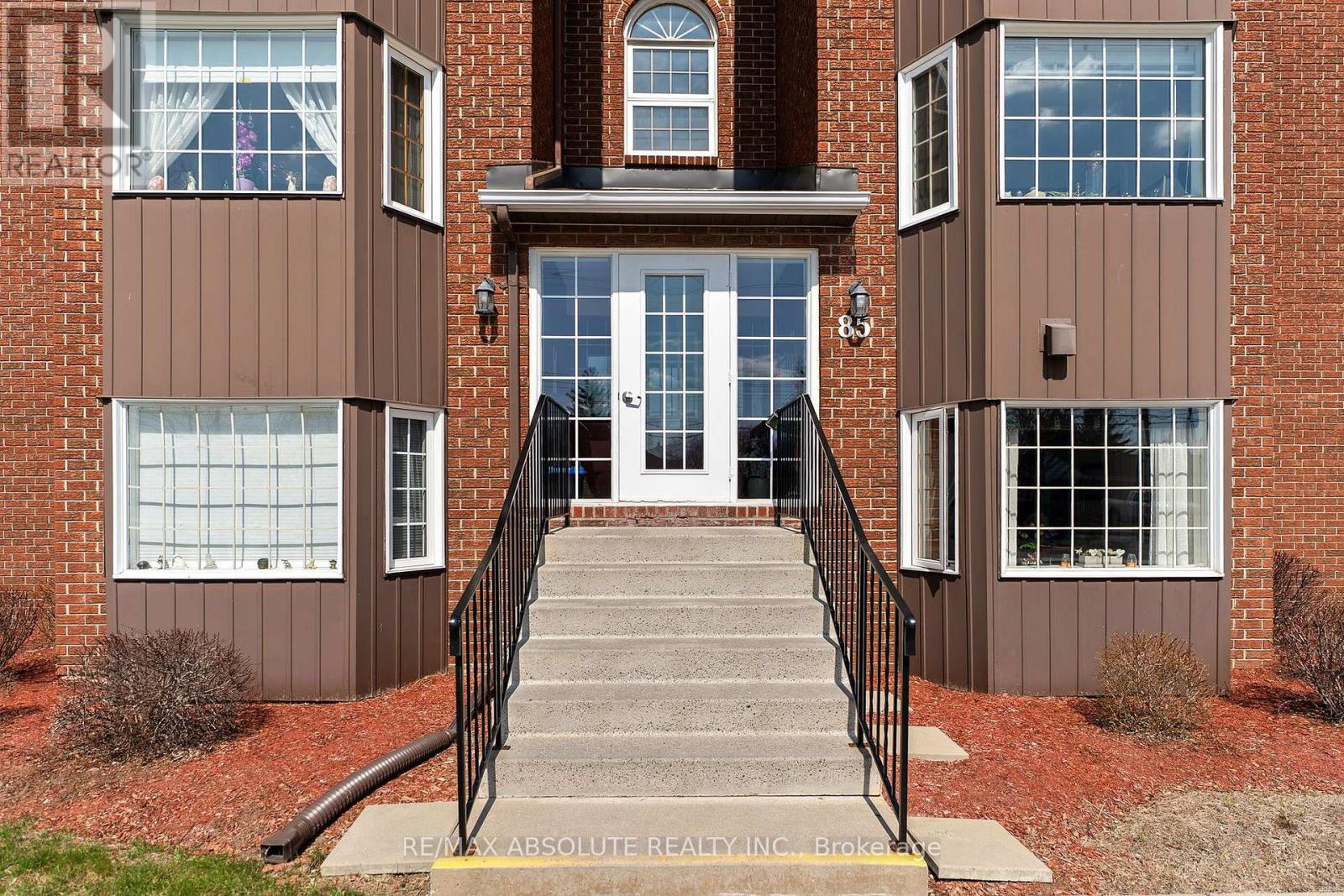2A - 85 EDEY STREET