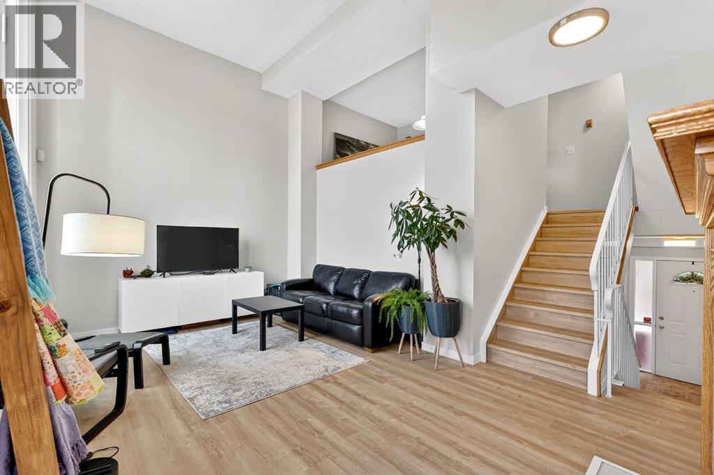 72 Glenbrook Villas SW