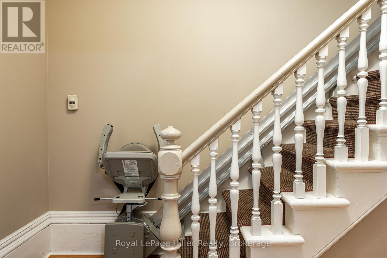 139 WELLINGTON STREET