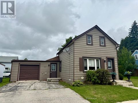 582 9TH STREET Hanover ON N4N1M6