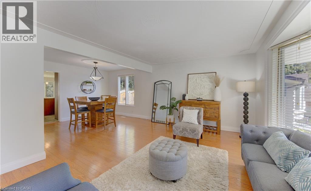 106 AUTUMN HILL Crescent
