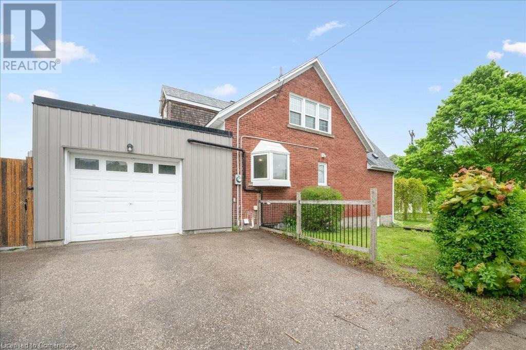 71 UNION Street E