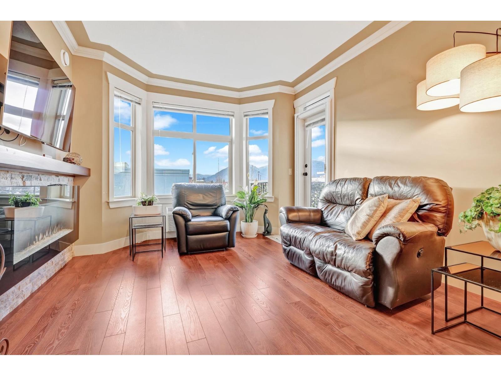 205 9060 BIRCH STREET|Chilliwack Downtown