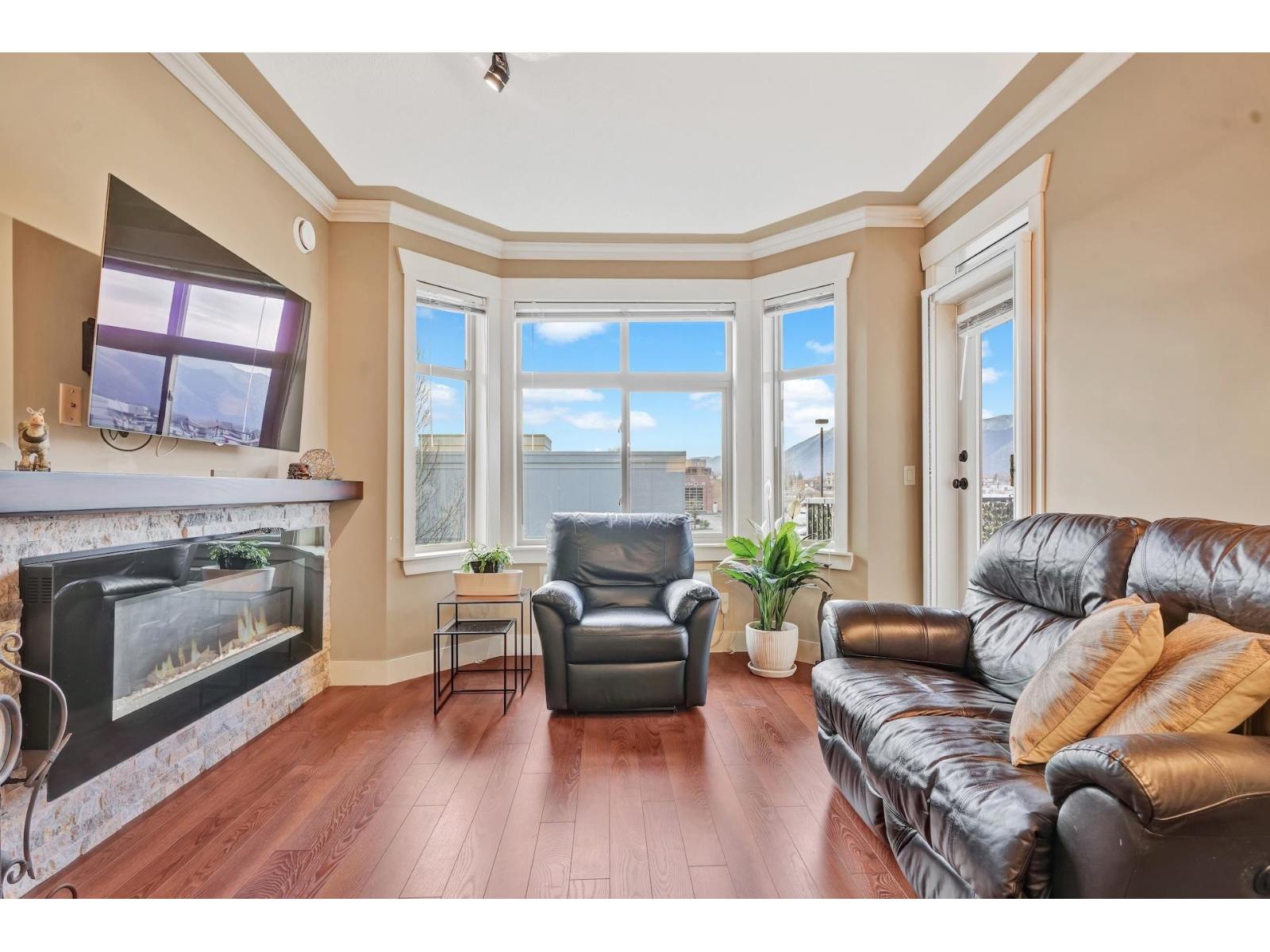 205 9060 BIRCH STREET|Chilliwack Downtown