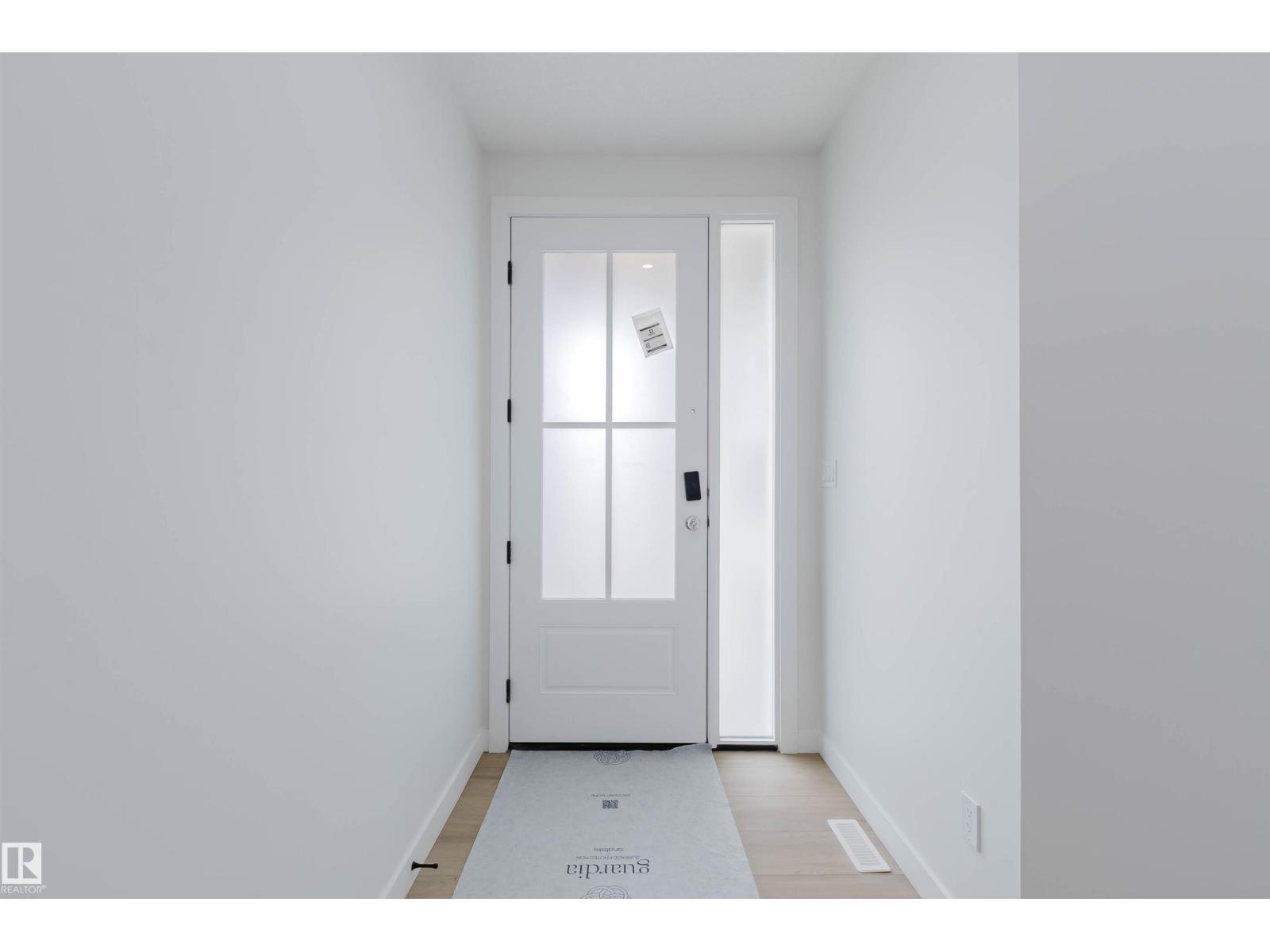 226 EDGEMONT GR NW