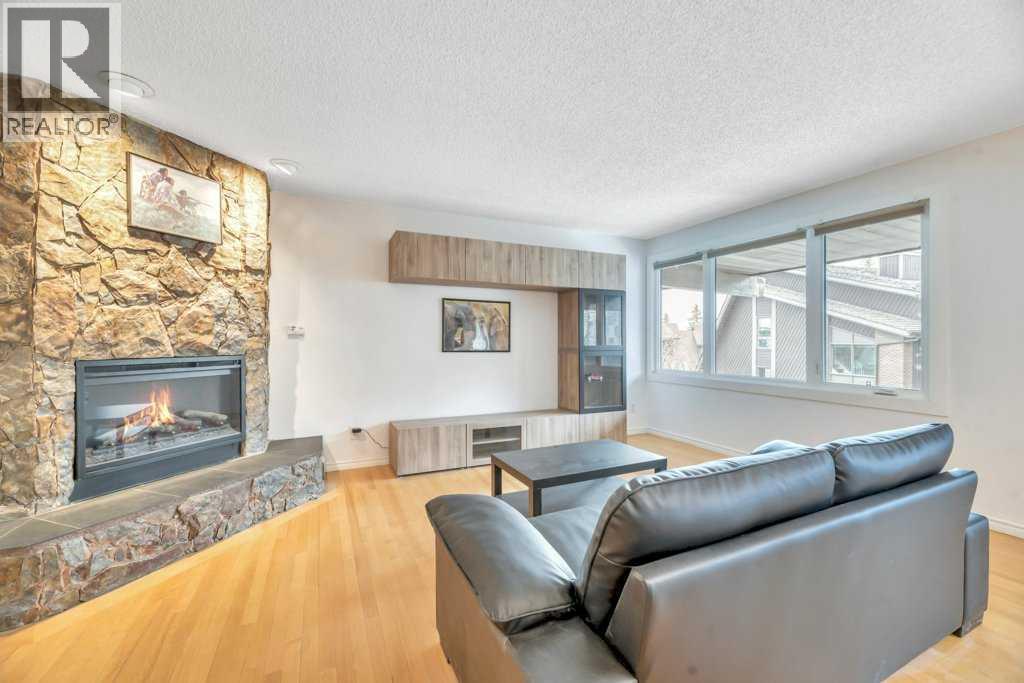 11, 700 Ranch Estates Place NW