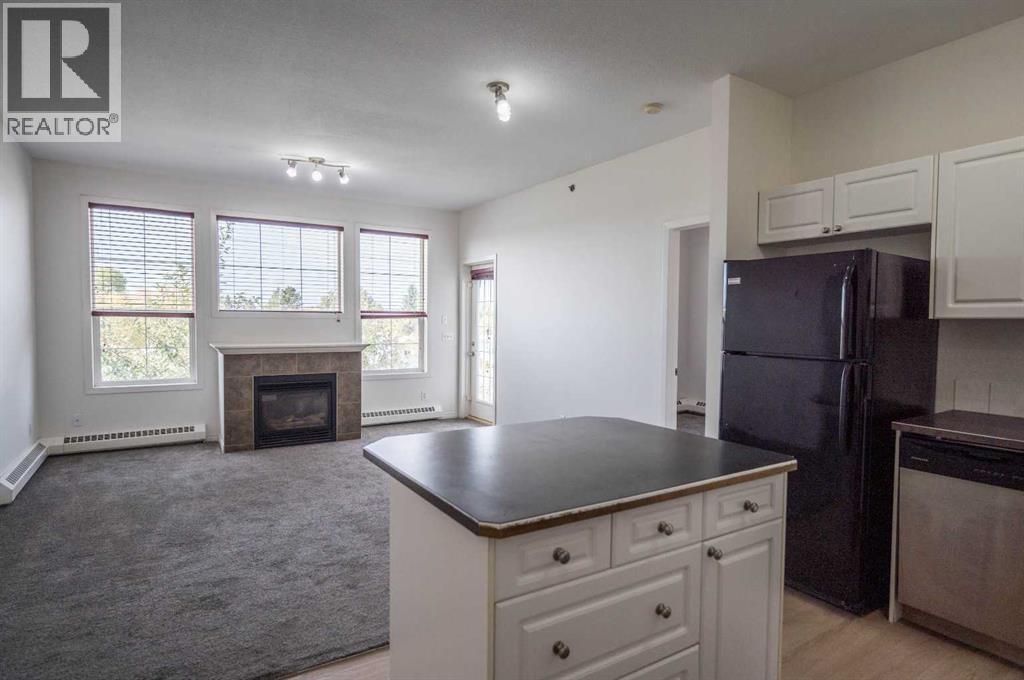 310, 1000 Applevillage Court SE