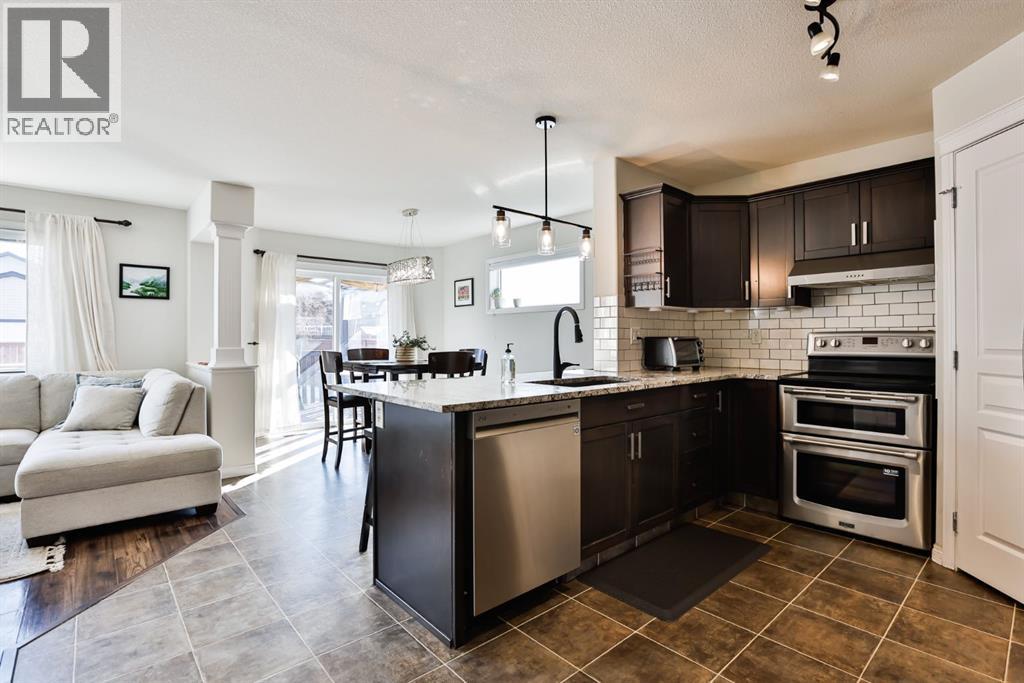 437 Twinriver Road W