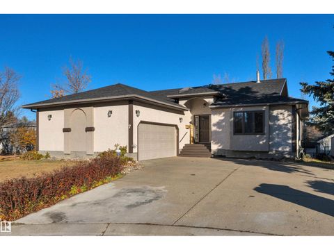 7 FIELDSTONE CV Spruce Grove AB T7X3C1