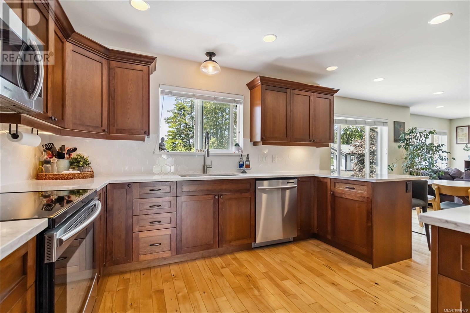 971 Rattanwood Pl