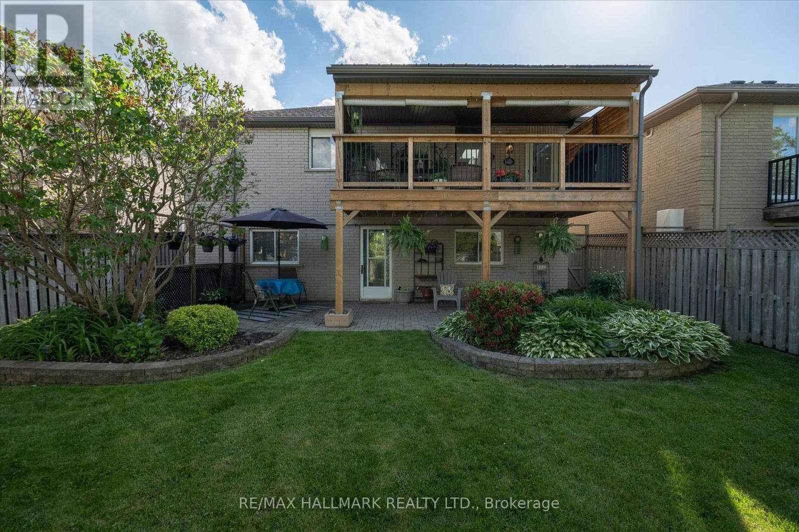 1044 RIDDELL AVENUE