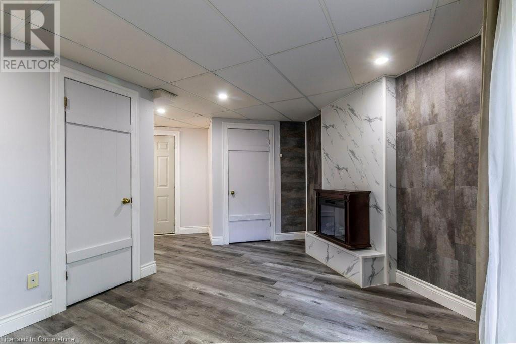 60 ELMSDALE Drive Unit# 63