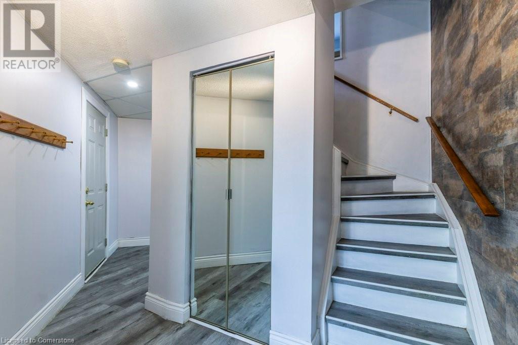 60 ELMSDALE Drive Unit# 63