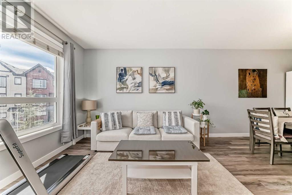 106, 11 Evanscrest Mews NW