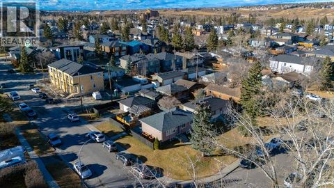 4603 79 Street NW Calgary AB T3B2P1