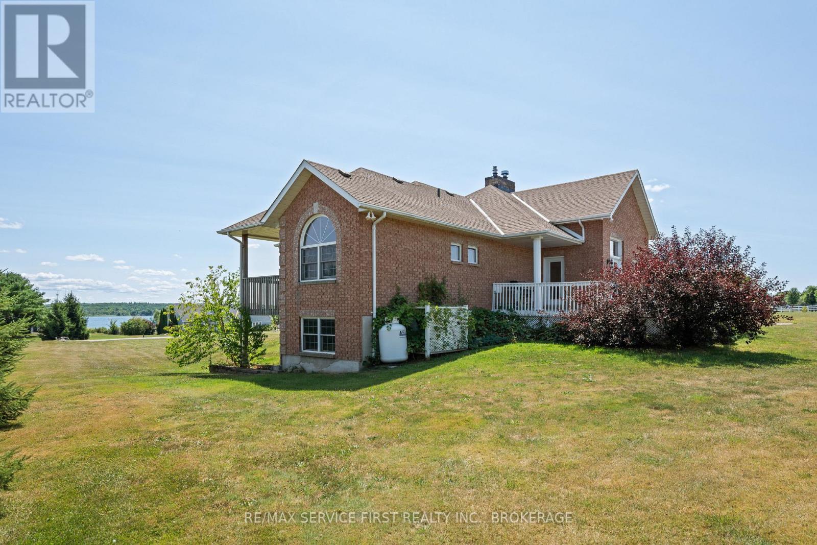 229 ISLAND VIEW DRIVE