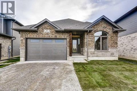 57 MCKEEN Street Jarvis ON N0A1J0