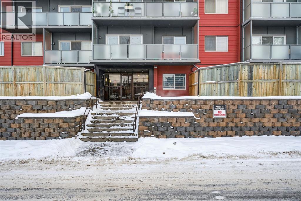 315, 335 Garry Crescent NE