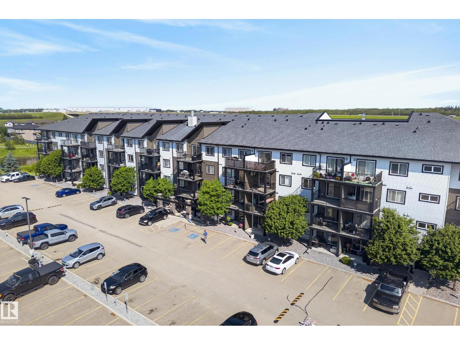 #319 508 Albany WY NW