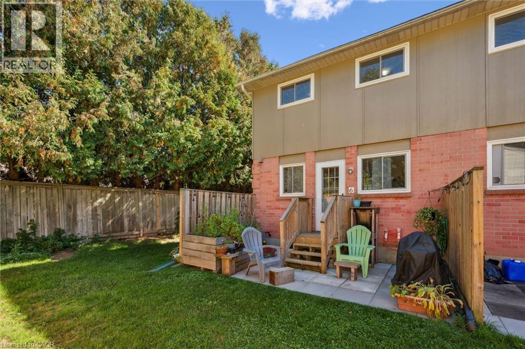 392 SPRINGBANK Avenue Unit# 6