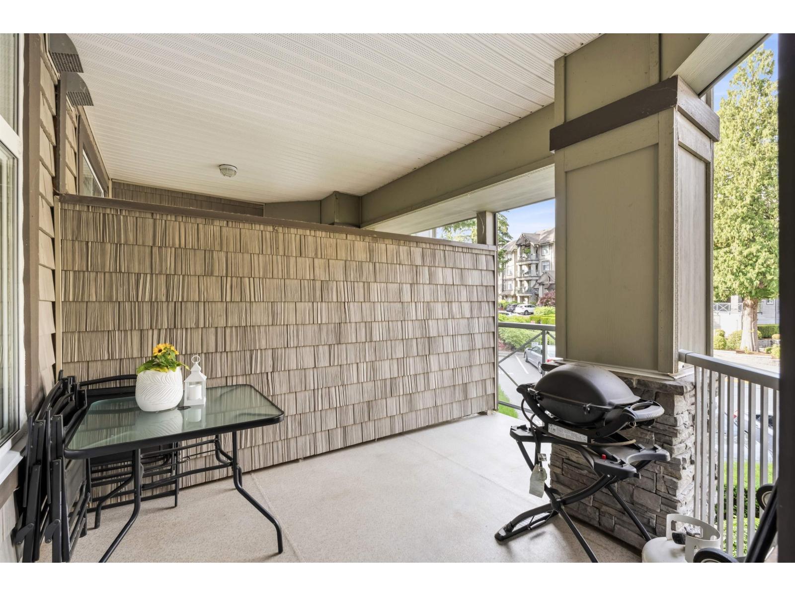 216 33318 E BOURQUIN CRESCENT