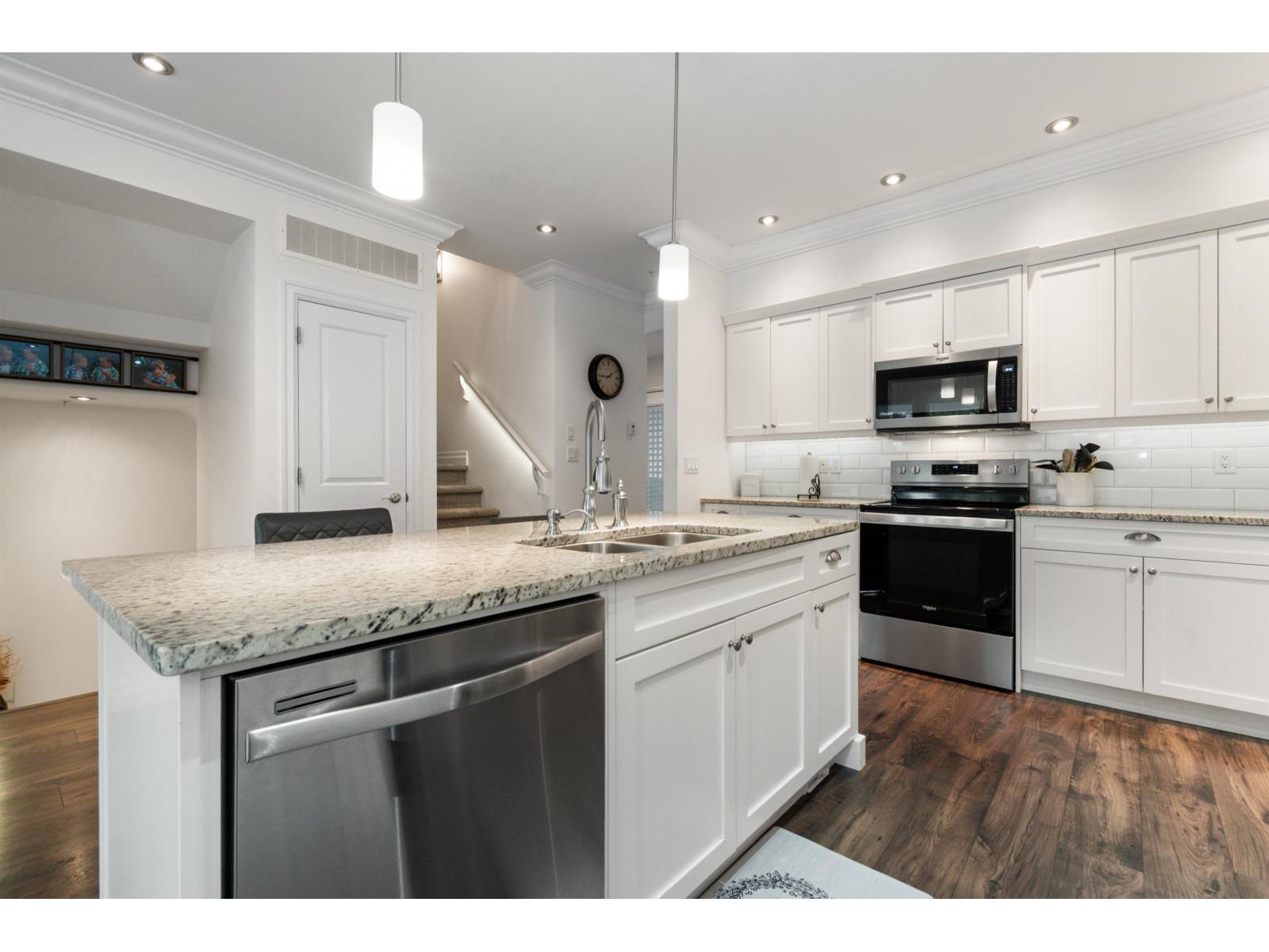 2 44849 ANGLERS BOULEVARD|Garrison Crossing