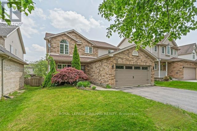 116 CEDARWOOD CRESCENT