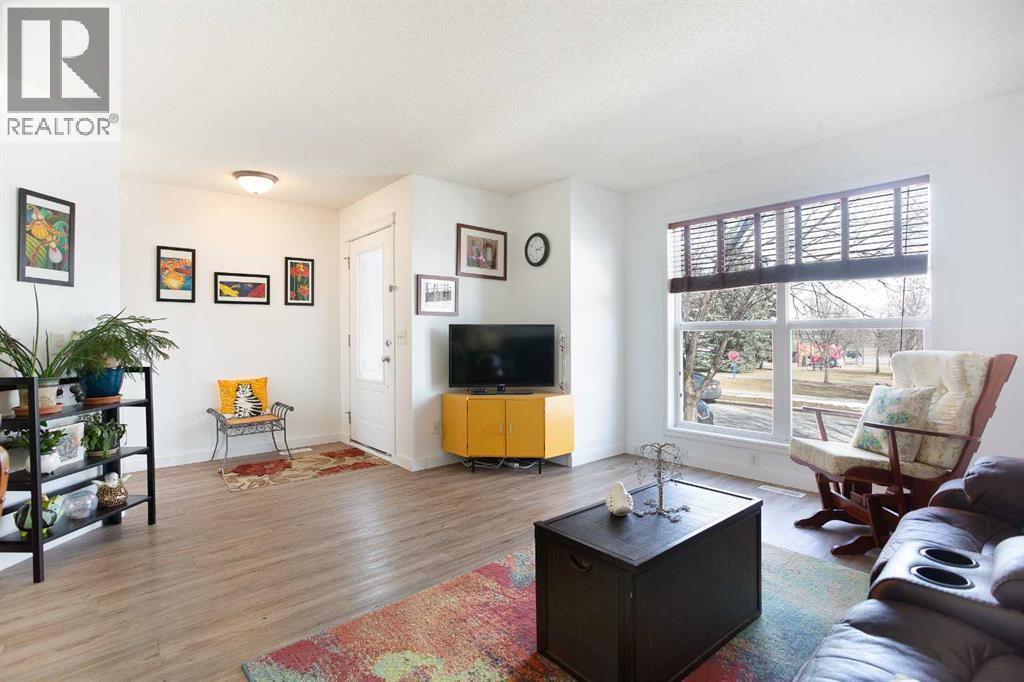 211 Prestwick Heights SE