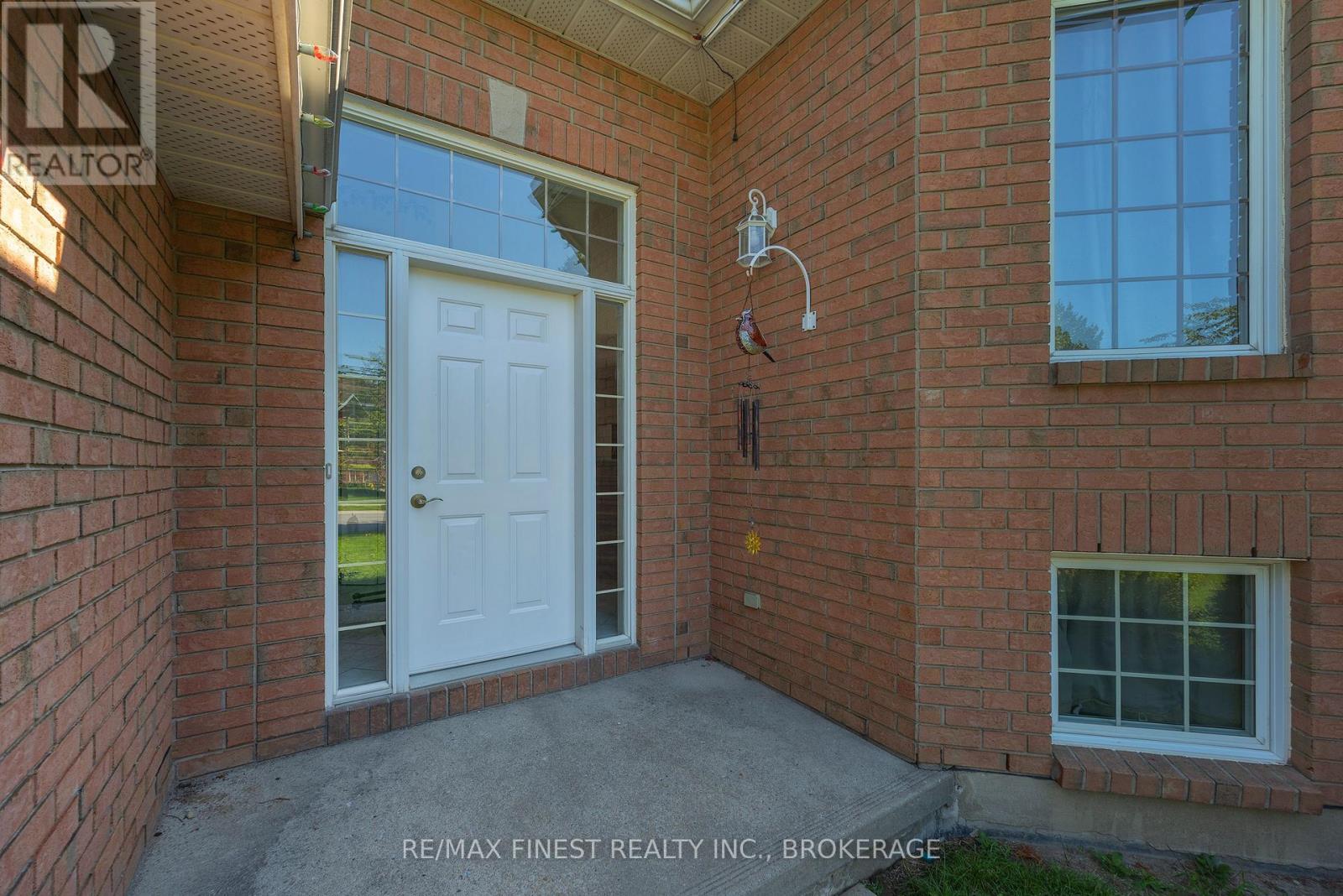 416 SHEILA COURT