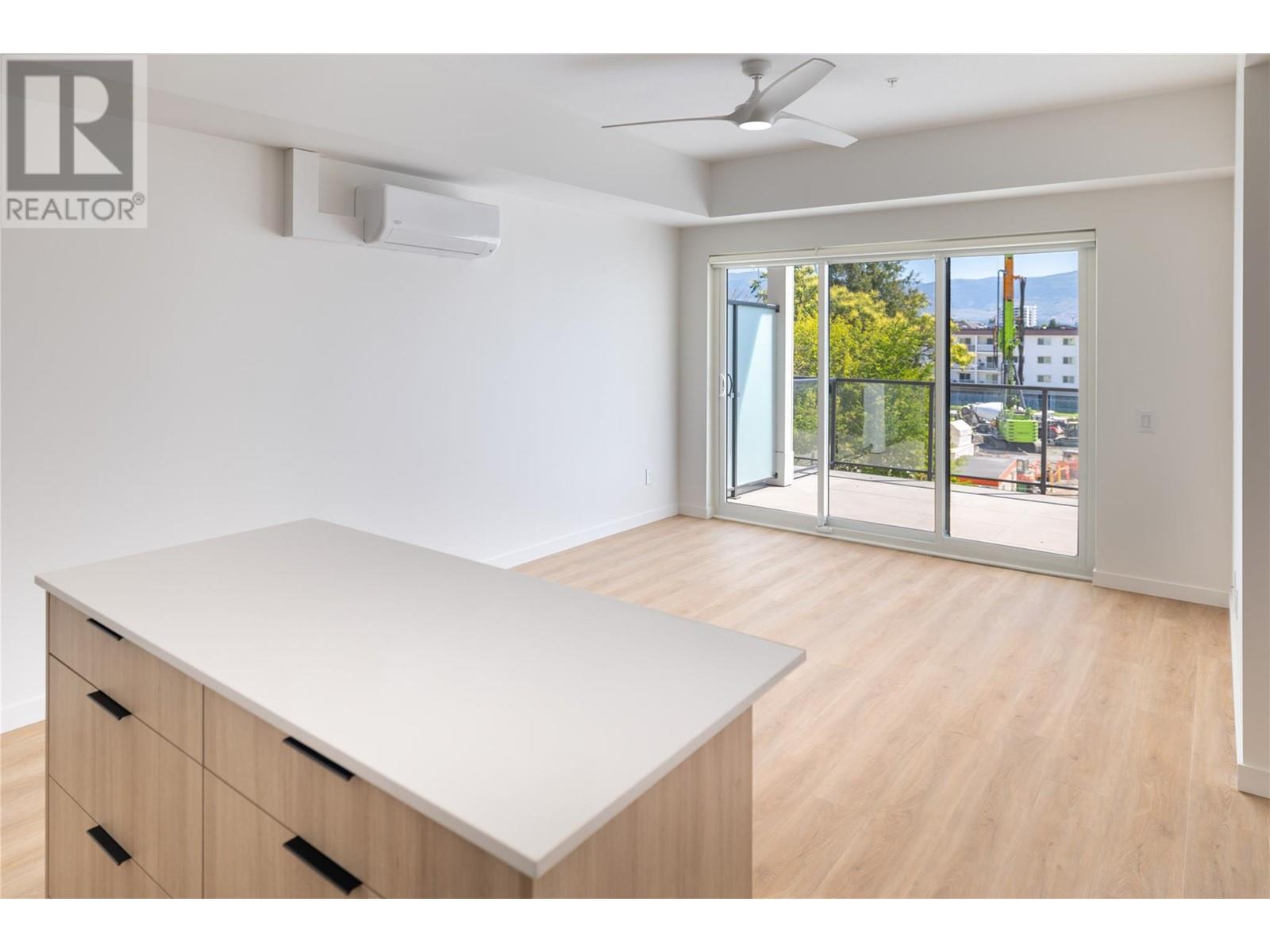 604 Cawston Avenue Unit# 415